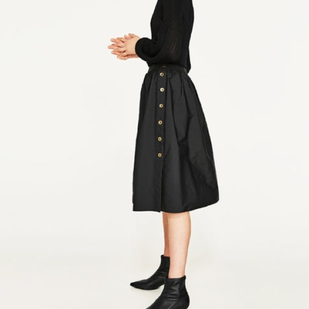 NWT Zara Reversible Skirt with Side Buttons - Picture 3 of 8